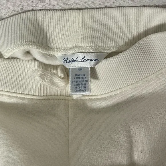 Ralph Lauren Ivory Baby Outfit with Festive Christmas Design - Picture 6 of 7